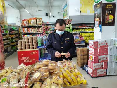 南城縣市場監(jiān)管局萬坊分局開展“五一”食品安全專項檢查 筑牢節(jié)日消費安全防線