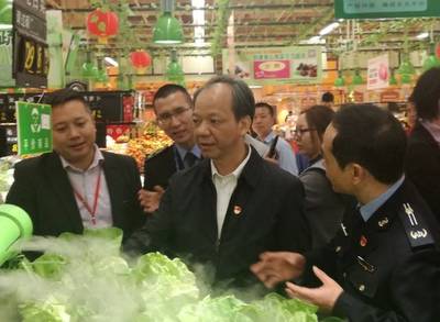節前食品安全檢查不停歇，順德區委書記郭文海帶隊筑牢春節“舌尖安全”防線